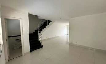 Imagem 3: Oportunidade! Linda Casa Duplex de 4Q c/2 Suítes, na 2ª quadra próximo ao mar