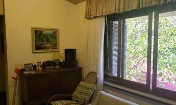 Imagem 4: Casa Ampla com 5 Dormitórios e Vista para o Guaíba no Bairro Teresópolis Porto Alegre/RS