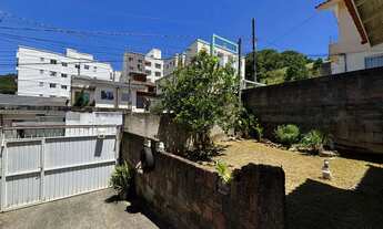 Imagem 6: Casa à Venda no Bairro Ipiranga São José/SC- SOZINHA NO TERRENO