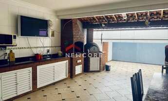 Imagem: Sobrado em Rua Santo Antônio - Santa Terezinha