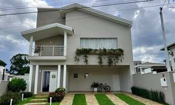 Imagem: Residência em Condomínio - sobrado impecável