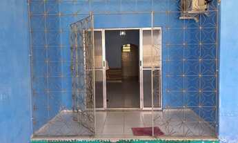 Imagem 4: CASA 2/4, AMPLA COM GARAGEM E QUINTAL