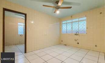 Imagem 5: Casa de 3 dormitórios, 4 banheiros, 3 vagas de garagem no bairro Agronomia