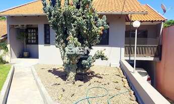 Imagem: Casa com 200m², 4 dorm, sendo 1 suíte