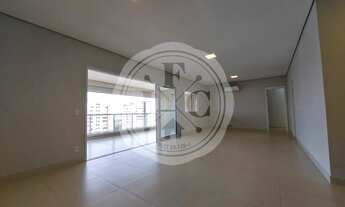 Imagem: Apartamento com 3 Quartos para Venda, 183m²