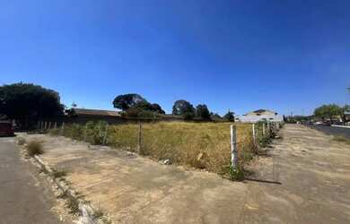 Imagem: Área - Av. Antônio Fidelis - Parque Amazônia