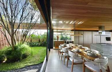 Imagem 7: Casa Beira Lago | 5 Suítes | Mobiliada