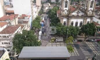 Imagem: Loft muito bem localizado no Centro do Rio