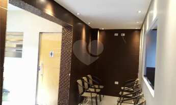 Imagem 7: Excelente Loja com Mezanino em Região de Comércio Ativo