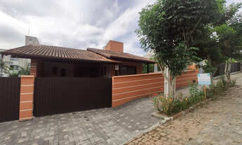 Imagem 2: Casa bairro imigrantes 3 quartos 3 banheiros área de festas área verde