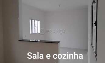 Imagem 3: São José dos Campos - Casa Padrão - Jardim Santa Júlia