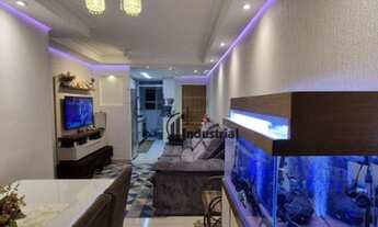 Imagem 3: Apartamento com 3 dormitórios à venda, 60 m² no Condomínio Residencial Saint Marteenpor R