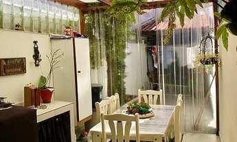 Imagem 7: Ref.: 6239 - Sobrado de 270m² distribuidos em 03 dormitórios sendo 01 suíte e 04 vagas de