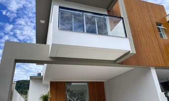 Imagem 6: Sobrado para venda tem 186 metros quadrados com 3 quartos em Jurerê - Florianópolis - SC