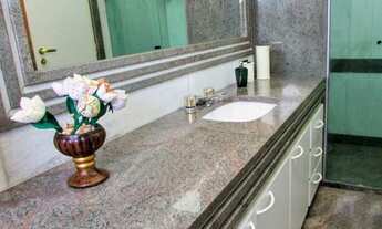 Imagem 7: Apartamento para aluguel tem 306 metros quadrados com 4 quartos em Lourdes - Belo Horizont