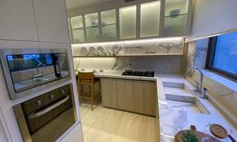 Imagem 3: Apartamento composto de: hall privativo, sala de estar e jantar integradas