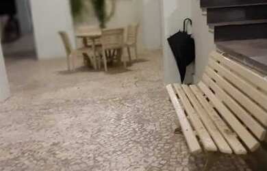 Imagem 4: Nos pés sagrados do Cristo e acima de toda a cidade