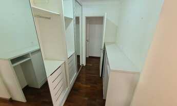 Imagem 3: Apartamento espaçoso, reformado, 3 suítes 3 vagas, Próximo metrô Paraíso