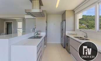 Imagem 7: Mansão no Estaleirinho Vista Mar com 5 Suítes sendo 1 suíte Master á Venda na Praia do Est