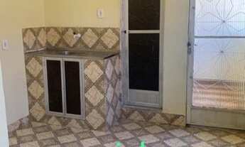 Imagem 5: Casa no centro de Queimados