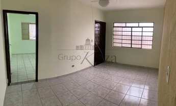 Imagem 7: Térrea para venda tem 93 metros quadrados com 2 quartos