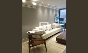 Imagem 2: Apartamento à Venda - Leblon, 1 Quarto, 83 m2