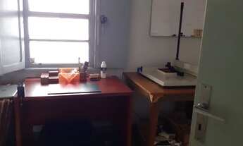 Imagem 7: Casa em Coqueiros com terreno de 358m2