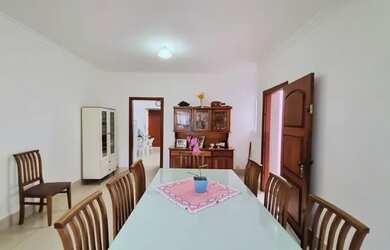 Imagem 6: Casa Térrea de 4 dormitórios paraLocação ou Venda em Campinas no Jardim Magnólia