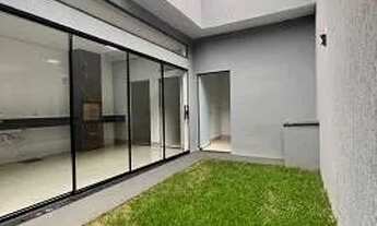 Imagem 2: Casa para venda com 184 metros quadrados com 3 quartos em Morada da Colina - Uberlândia