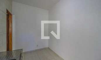 Imagem 1: Casa para Aluguel - Parque Centenário, 1 Quarto, 30 m2