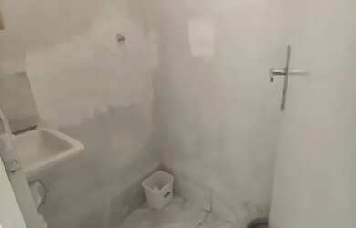 Imagem 4: Alugo casa de fundos com vaga de garagem, QNL Taguatinga