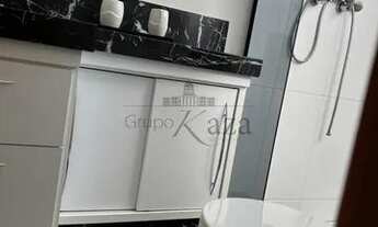 Imagem 4: Casa de condomínio sobrado para venda possui 366 metros quadrados com 4 quartos