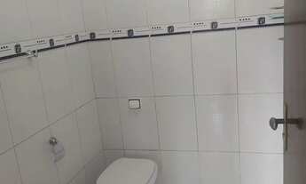 Imagem 3: Casa de 2 cômodos com sacada, água e luz incluso