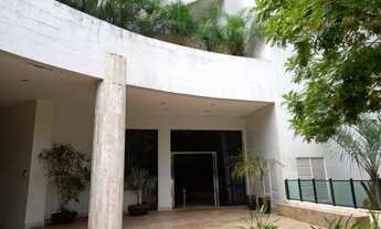 Imagem 3: Apartamento para venda possui 280 metros quadrados com 4 quartos em Horto Florestal - Salv