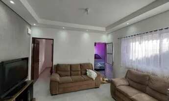 Imagem: Casa geminada com 2 quartos e piscina. Itanhaém/SP