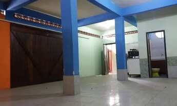 Imagem 4: Casa com 3 quartos, 2 cozinhas, 3 banheiros e quintal com piscina em Nova Iguaçu