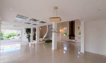 Imagem 2: Casa de condomínio para aluguel com 330 metros quadrados com 4 quartos