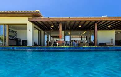 Imagem 7: Casa de luxo frente a praia e fundo lagoa Praia dos Lagos- Interlagos (Abrantes) - Camaça