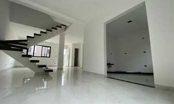 Imagem 5: Sobrado com 173m² - 03 quartos, um suite - Boneca do Iguaçú - SJP