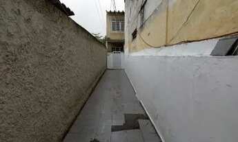 Imagem 2: Casa para locação na Penha, situado na rua Aimoré 229/ casa 02- fundos