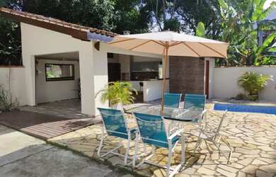 Imagem 2: LD - Condominio Roteiro do Sol - Casa na Praia da Cocanha - 04 dormitórios - 490m² - Carag