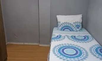 Imagem 5: Suíte privativa com duas camas em Xerém