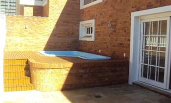 Imagem 5: Casa de condomínio para aluguel tem 534 metros quadrados com 4 quartos