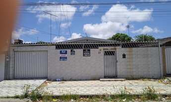 Imagem 2: Casa para Venda em João Pessoa, Cristo Redentor, 3 dormitórios, 1 suíte, 1 banheiro, 2 vag