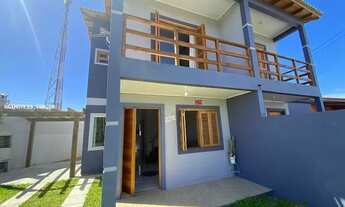 Imagem 4: Sobrado para Venda em Cidreira, NAZARÉ, 2 dormitórios, 2 banheiros