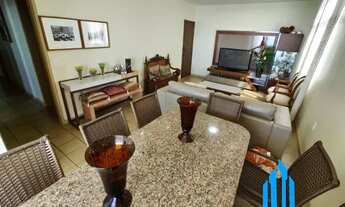 Imagem 7: Excelente Três quartos frente para a Praia das Virtudes No Centro de Guarapari