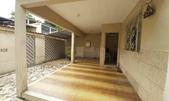 Imagem: Casa independente com quintal e terraço