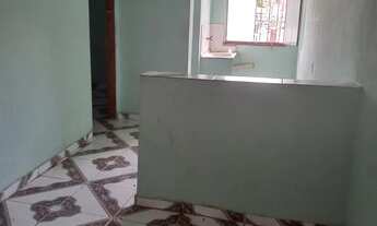 Imagem 3: Aluga-se um apartamento na redenção valor 850 número pra contato