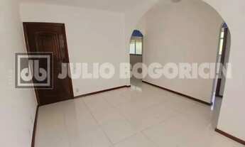 Imagem 3: Apartamento Para Venda em Pechincha, 2 Quartos, Varanda e Vaga!