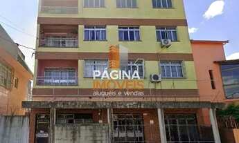 Imagem: Página 1 Imóveis anuncia amplo apartamento